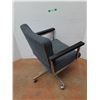 Image 2 : *Cushioned Office Chair 22 x 23 x 32", Cannot Ship