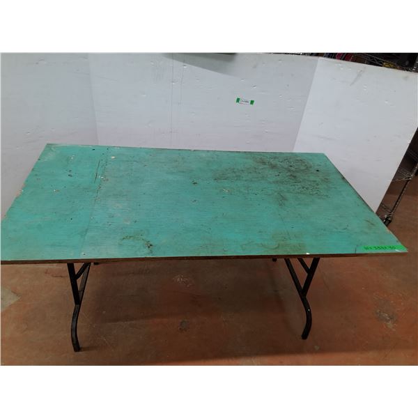 * Folding Table - Cannot Ship