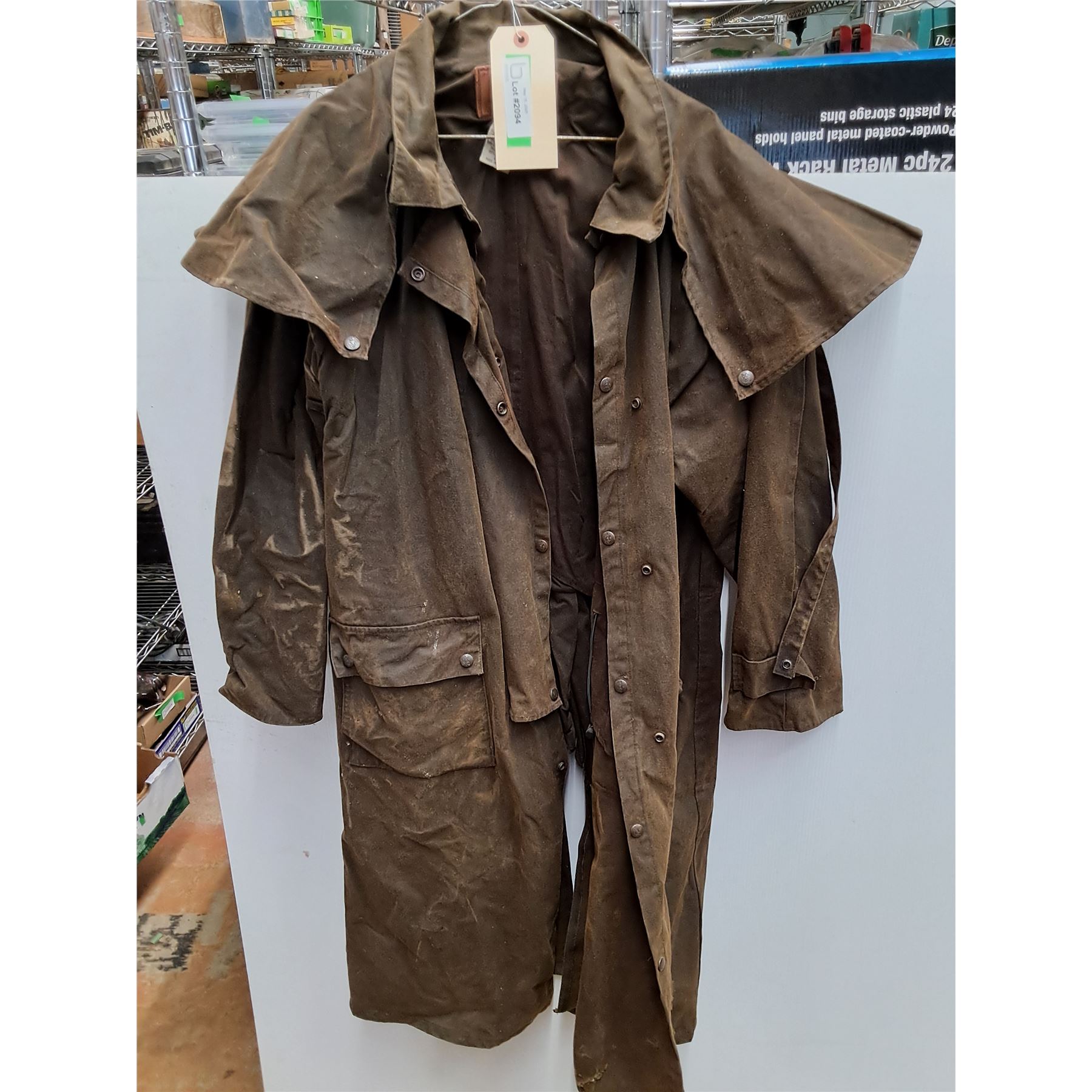 *Australian Outback Oilskin Jacket - Bodnarus Auctioneering