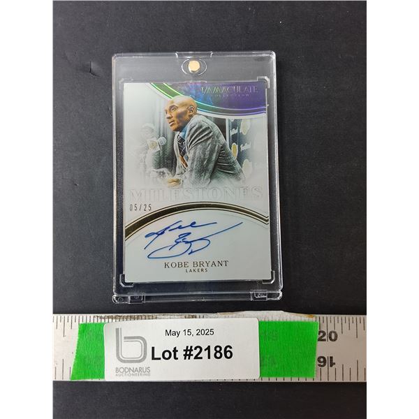 L.A. Lakers Kobe Bryant Signed Card, Cannot Authenticate