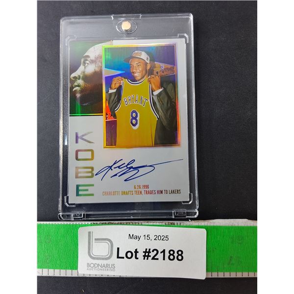 Kobe Bryant Signed Team Trade Card, Cannot Authenticate