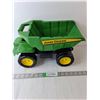 Image 1 : John Deere Plastic Dump Truck