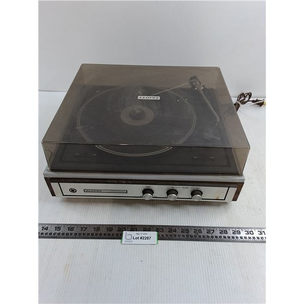 Vintage Lloyd's Turntable - Tested