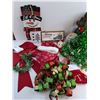 Image 3 : Christmas Decor Lot