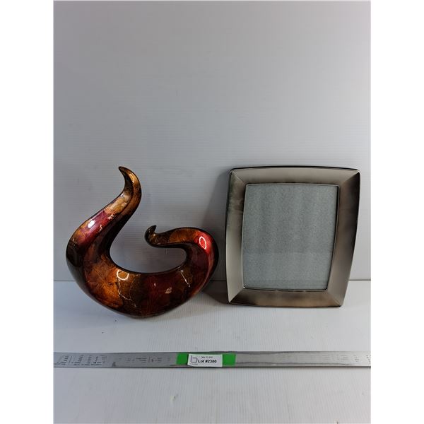 Art Decor and Photo Frame 10 x 8"