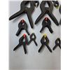 Image 5 : (17) clamps