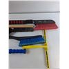 Image 3 : (4) Brushes (2) Squeegee