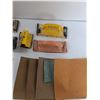Image 4 : Sandpaper block, sandpaper, Misc