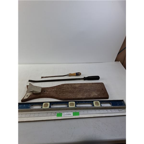 Rapala Fish Filleting Board, 28" Long, (2) Small Pry Bars