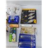 Image 3 : Assorted Incandescent/Halogen and LED Lightbulbs