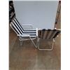 Image 2 : (2) Folding Lawn Chairs