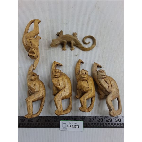 Wood Carved Monkeys & Lizard