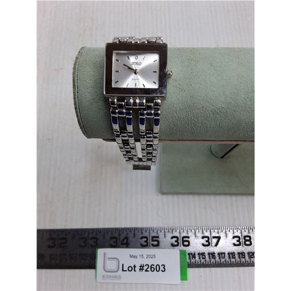 Solo Wrist Watch - Working