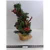 Image 1 : Sapling Pine Tree Decor - 21" Tall