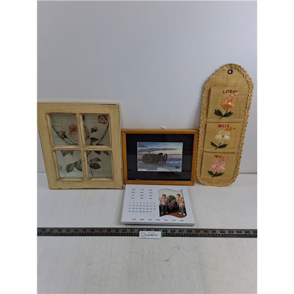 (4) Wall Art/Organize Items