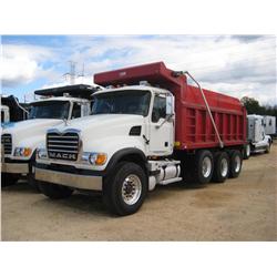 2005 MACK CV713 TRI-AXLE DUMP