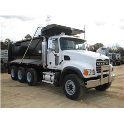 2003 MACK CV713 TRI-AXLE DUMP