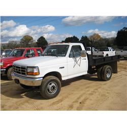 1994 FORD F450 FLATBED