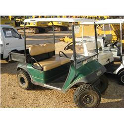 E-Z-GO GOLF CAR