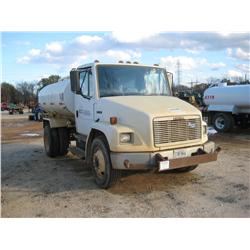 2000 INTERNATIONAL FC70 S/A WATER TRUCK
