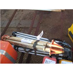 (1) LOT 3 TRIPODS