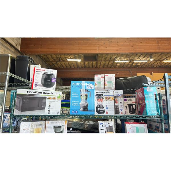 NUTRIBULLET 1.6L BLENDER, HAMILTON BEACH 0.7 CU. FT. MICROWAVE OVEN, HONEYWELL MINI MIST COOL MIST