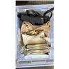 Image 2 : BIN OF ASSORTED HANDBAGS