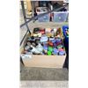 Image 1 : 2 BOXES OF ASSORTED SHAMPOO, CONDITIONER, SHOWER CREAM & MORE
