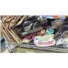 Image 2 : SHELF OF ASSORTED PURSES & COSMETIC BAGS