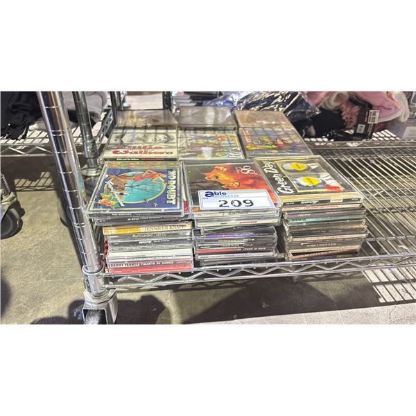 LARGE ASSORTMENT OF CD'S