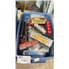 Image 2 : 2 TOTES OF VINTAGE TRAIN SETS