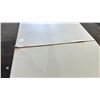 Image 2 : 6' FOLDING TABLE