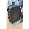 Image 2 : *NEW* JETSTREAM 2-PC CARRY ON & PERSONAL BAG LUGGAGE SET (BLACK)