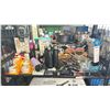 Image 1 : SHELF OF ASSORTED ITEMS INCLUDING; SMOKE ALARMS, GOTHAM STEEL DIAMOND POT & PAN SET, KNIFE BLOCK