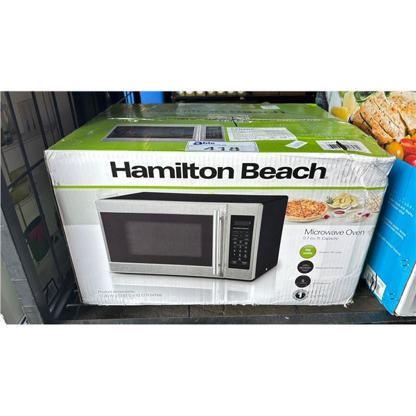HAMILTON BEACH 0.7 CU. FT. 700 WATTS MICROWAVE