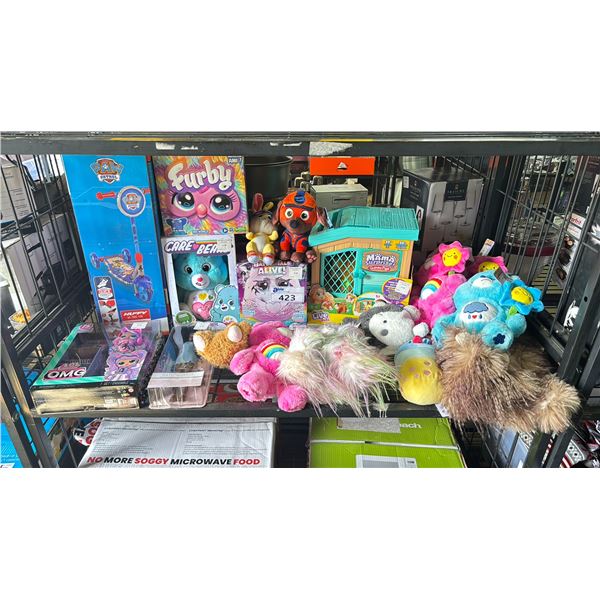 SHELF OF ASSORTED ITEMS INCLUDING; HUFFY PAW PATROL LIGHT-UP SCOOTER, LOL SURPRISE O.M.G. DOLL,