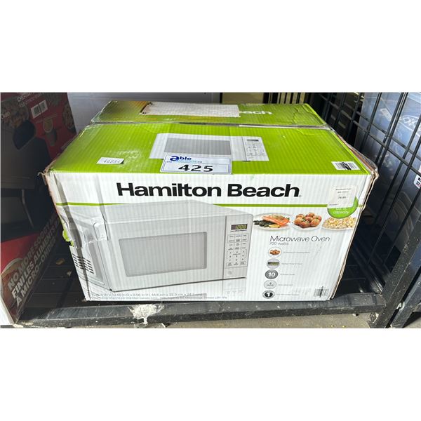 HAMILTON BEACH 0.7 CU. FT. 700 WATTS MICROWAVE