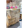 Image 3 : PALLET OF BLACK PLASTIC COMBS