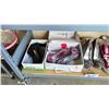 Image 2 : ASSORTED WOMENS SHOES & CLIP IN HAIR