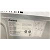 Image 3 : GALANZ STAINLESS STEEL STANDING FRIDGE OR FREEZER (HANDLE DETACHED)