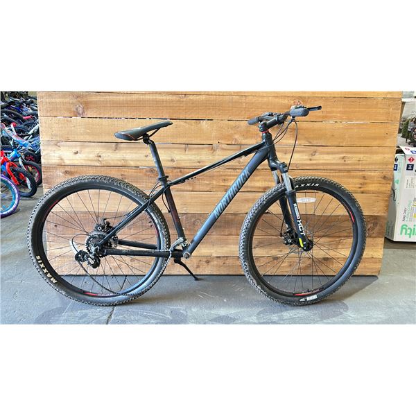 NORTHROCK XC29 21 SPEED BIKE (NO FRONT SPROCKET, NO PEDALS)