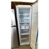 Image 3 : HISENSE FV10C7HSE 23"W STAINLESS STEEL 10 CU. FT UPRIGHT CONVERTIBLE FRIDGE OR FREEZER *TOP LEFT