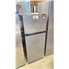Image 1 : HISENSE HRT044VE STAINLESS STEEL LOOK 19"W TOP FREEZER 4.4 CU. FT REFRIGERATOR