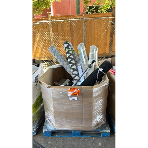 PALLET OF ASSORTED RUGS, DECOR ITEMS & CANDLES *MUST TAKE ALL ON PALLET*