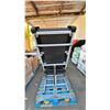 Image 2 : EVERLAST EV750 3.5HP FOLDING TREADMILL WITH POWER CORD