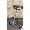 Image 1 : UNICYCLE