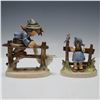 Image 2 : 2pc Goebel Hummel Figurines Feathered Friends and Barnyard Hero