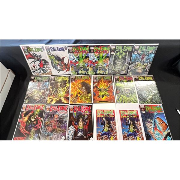 BOX OF ASSORTED COMIC BOOKS