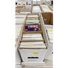 Image 3 : BOX OF ASSORTED COMIC BOOKS