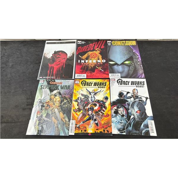 BOX OF ASSORTED COMIC BOOKS
